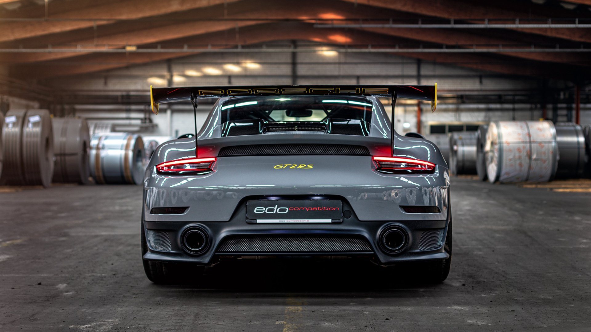 勇士内部演练中模拟季后赛压力环境，勇士现场