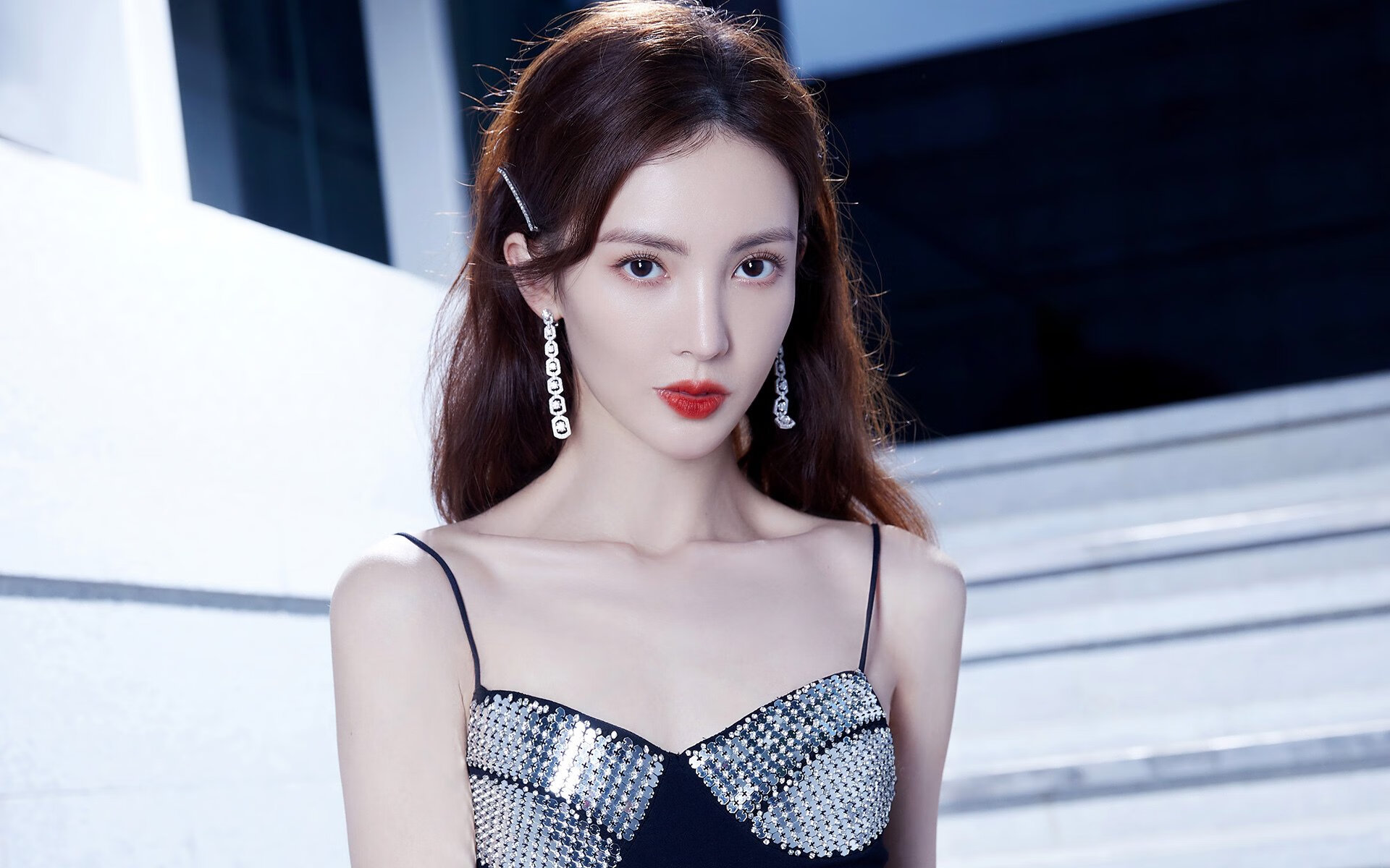 勇士内部演练中模拟季后赛压力环境，勇士现场